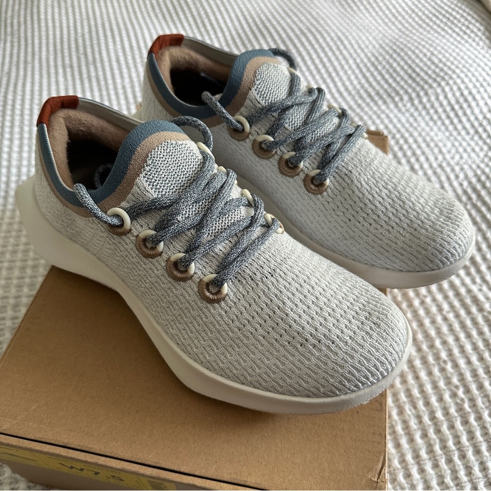 Allbirds Women's Tree Dasher 2 - Blizzard/Rustic Cobalt - Picture 2 of 12